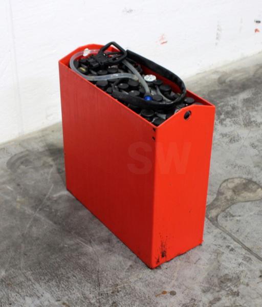 GRUMA 24 Volt 3 PzB 225 Ah - Bateria automotiva: foto 2 GRUMA 24 Volt 3 PzB 225 Ah - Bateria automotiva: foto 2