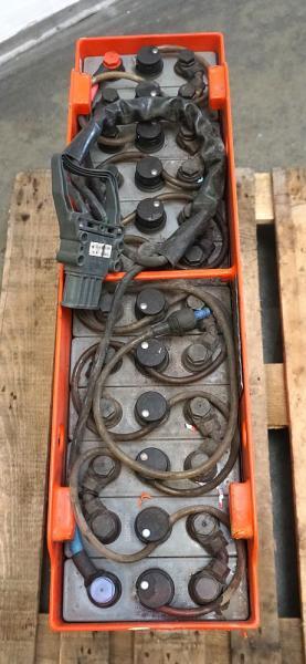 GRUMA 24 Volt 3 PzS 375 Ah - Bateria automotiva: foto 3 GRUMA 24 Volt 3 PzS 375 Ah - Bateria automotiva: foto 3