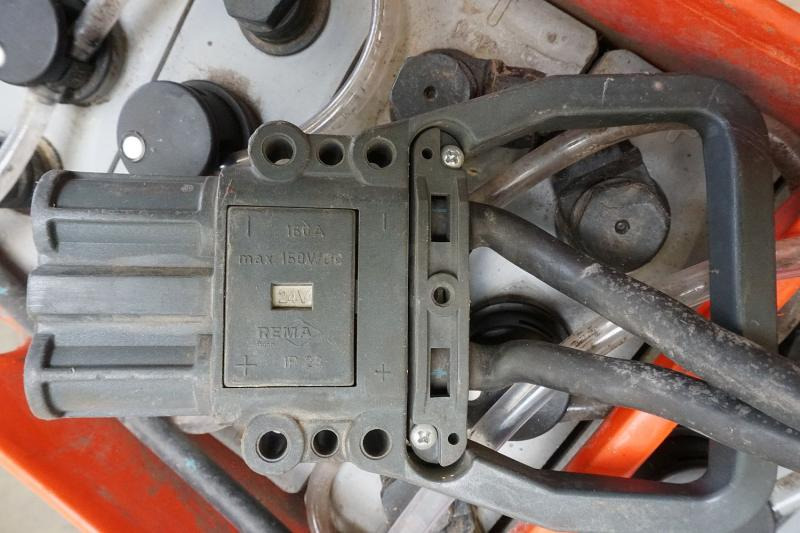 GRUMA 24 Volt 3 PzS 375 Ah - Bateria automotiva: foto 3 GRUMA 24 Volt 3 PzS 375 Ah - Bateria automotiva: foto 3