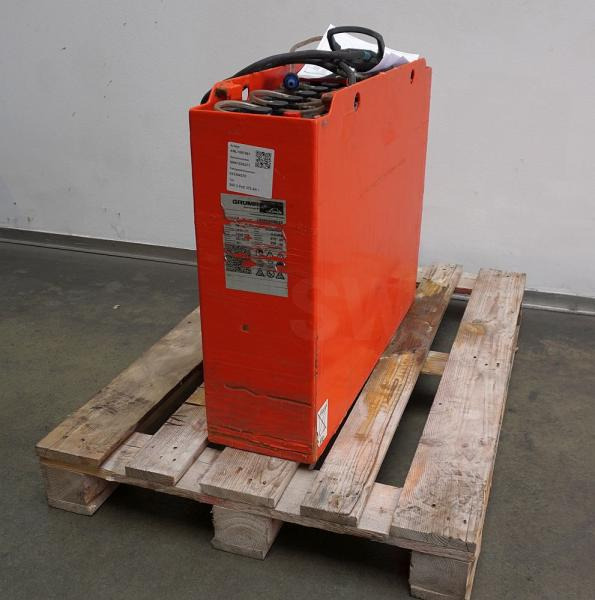 GRUMA 24 Volt 3 PzS 375 Ah - Bateria automotiva: foto 1 GRUMA 24 Volt 3 PzS 375 Ah - Bateria automotiva: foto 1