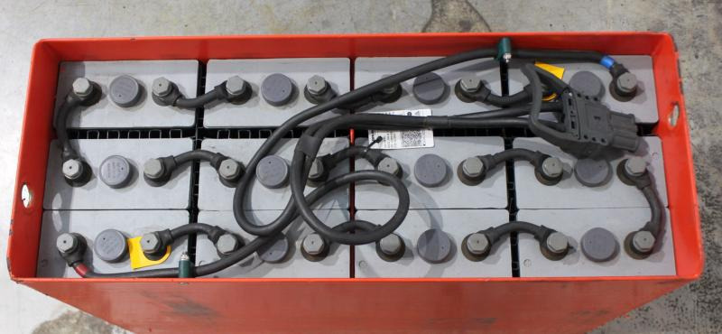 GRUMA 24 Volt 5 PzV 500 Ah - Bateria automotiva: foto 3 GRUMA 24 Volt 5 PzV 500 Ah - Bateria automotiva: foto 3