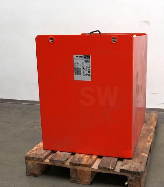 Bateria automotiva para Equipamento de movimentação GRUMA 48 Volt 5 PzS 700 Ah: foto 1