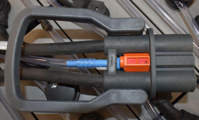 GRUMA 80 Volt 5 PzS 775 Ah - Bateria automotiva: foto 4 GRUMA 80 Volt 5 PzS 775 Ah - Bateria automotiva: foto 4