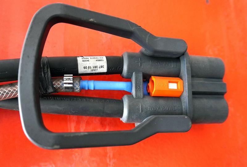 GRUMA 80 Volt 5 PzS 775 Ah - Bateria automotiva: foto 4 GRUMA 80 Volt 5 PzS 775 Ah - Bateria automotiva: foto 4