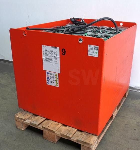 Bateria automotiva GRUMA 80 Volt 5 PzS 775 Ah: foto 1