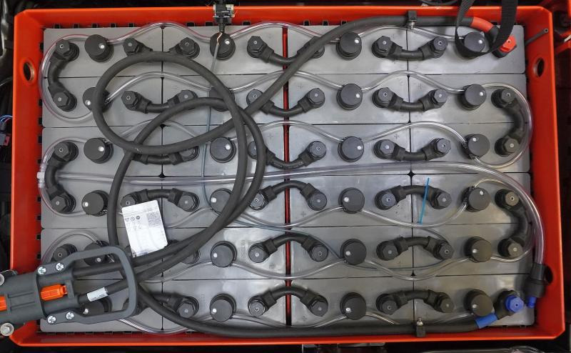 Linde E 14 EVO 386-02 - Empilhador elétrico: foto 5 Linde E 14 EVO 386-02 - Empilhador elétrico: foto 5