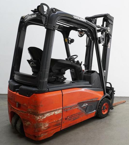 Linde E 16 EVO 386-02 - Empilhador elétrico: foto 3 Linde E 16 EVO 386-02 - Empilhador elétrico: foto 3