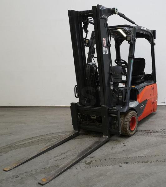 Linde E 18 EVO 386-02 - Empilhador elétrico: foto 1 Linde E 18 EVO 386-02 - Empilhador elétrico: foto 1