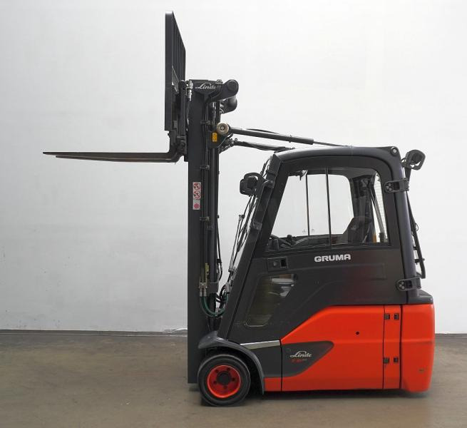 Linde E 18 L EVO 386-02 - Empilhador elétrico: foto 3 Linde E 18 L EVO 386-02 - Empilhador elétrico: foto 3