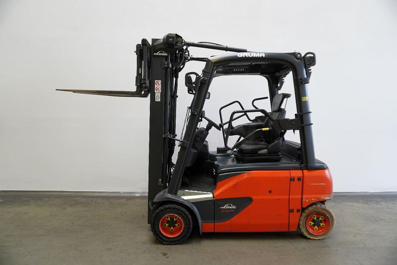 Linde E 20 PL EVO 386-02 - Empilhador elétrico: foto 4 Linde E 20 PL EVO 386-02 - Empilhador elétrico: foto 4
