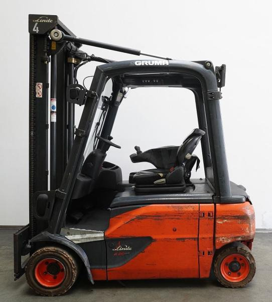 Linde E 20 PL EVO 386-02 - Empilhador elétrico: foto 4 Linde E 20 PL EVO 386-02 - Empilhador elétrico: foto 4