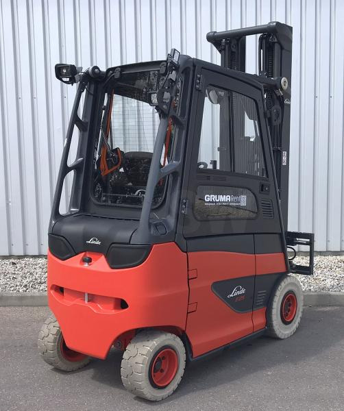 Linde E 25/600 H 387 - Empilhador elétrico: foto 2 Linde E 25/600 H 387 - Empilhador elétrico: foto 2