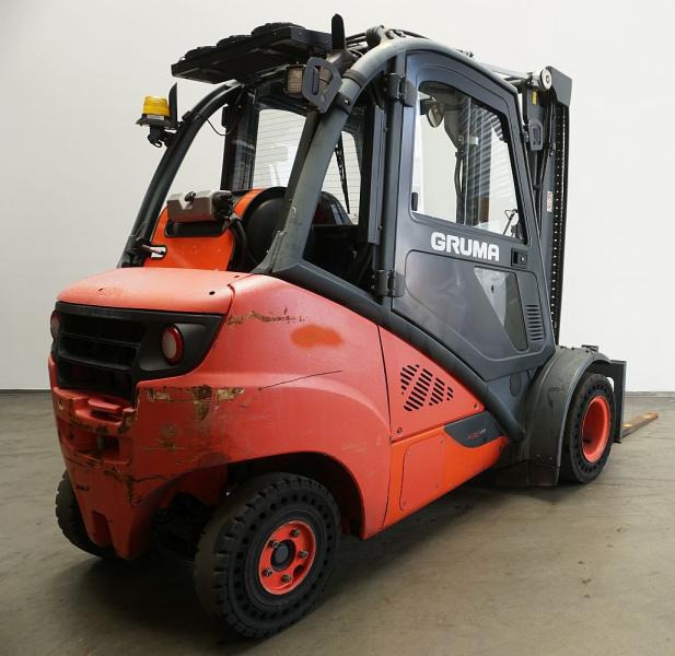 Linde H 30 T EVO 393-02 - Empilhador a gás: foto 2 Linde H 30 T EVO 393-02 - Empilhador a gás: foto 2