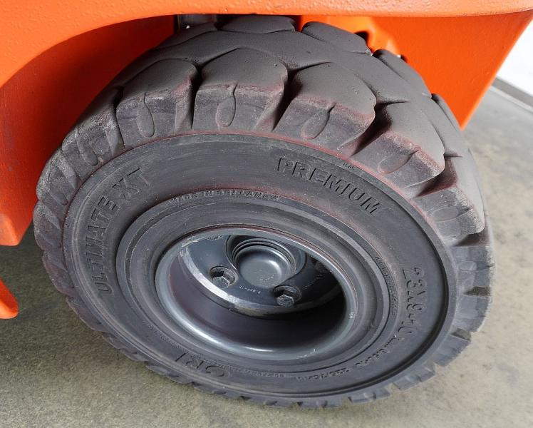 Linde H 35 D 1202 - Empilhador a diesel: foto 4 Linde H 35 D 1202 - Empilhador a diesel: foto 4