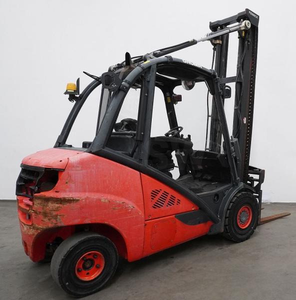 Linde H 35 D (3A) EVO 393-02 - Empilhador a diesel: foto 2 Linde H 35 D (3A) EVO 393-02 - Empilhador a diesel: foto 2