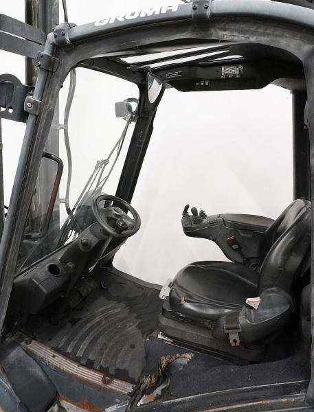Linde H 35 D (3A) EVO 393-02 - Empilhador a diesel: foto 3 Linde H 35 D (3A) EVO 393-02 - Empilhador a diesel: foto 3