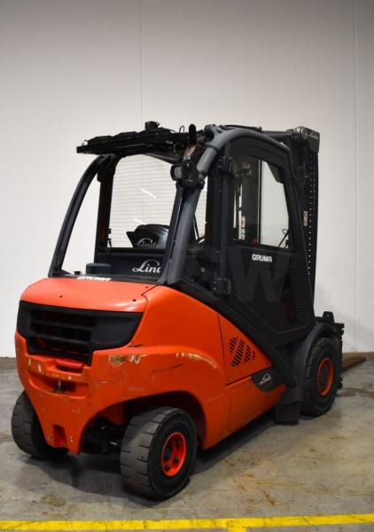 Linde H 35 D (3B) EVO 393-02 - Empilhador a diesel: foto 2 Linde H 35 D (3B) EVO 393-02 - Empilhador a diesel: foto 2