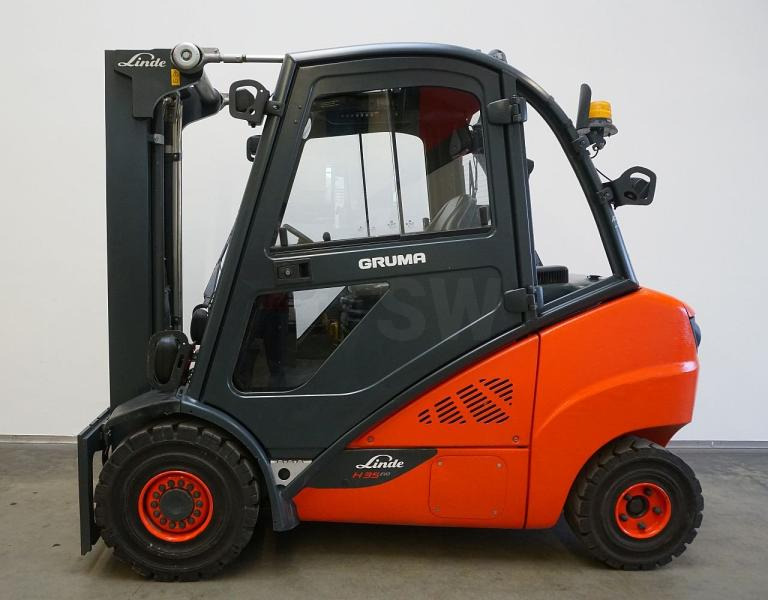 Linde H 35 D EVO 393-02 - Empilhador a diesel: foto 4 Linde H 35 D EVO 393-02 - Empilhador a diesel: foto 4