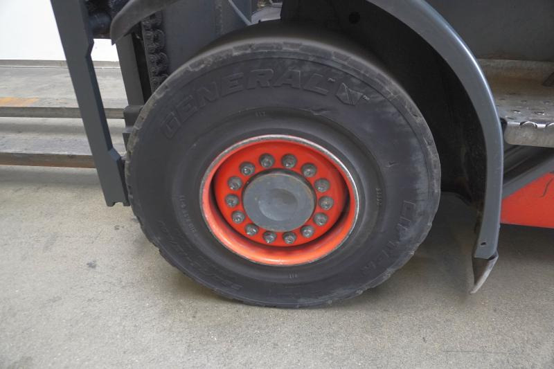 Linde H 35 T EVO 393-02 - Empilhador a gás: foto 5 Linde H 35 T EVO 393-02 - Empilhador a gás: foto 5