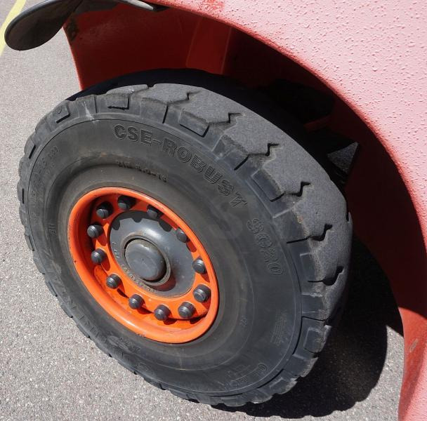 Linde H 80 D/900 EVO 396-03 - Empilhador a diesel: foto 5 Linde H 80 D/900 EVO 396-03 - Empilhador a diesel: foto 5