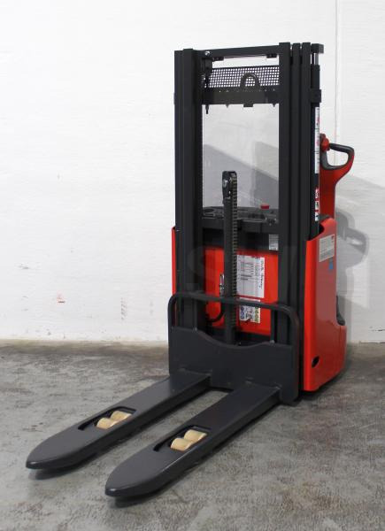 Linde L 10 1172 - Stacker: foto 2 Linde L 10 1172 - Stacker: foto 2
