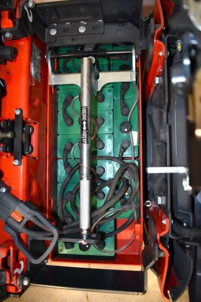Linde P 60 C 4595-00 - Trator elétrics: foto 4 Linde P 60 C 4595-00 - Trator elétrics: foto 4