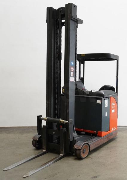 Linde R 14 115 - Empilhador retráctil: foto 2 Linde R 14 115 - Empilhador retráctil: foto 2
