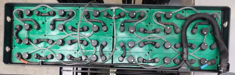 Linde R 16 1120 - Empilhador retráctil: foto 5 Linde R 16 1120 - Empilhador retráctil: foto 5