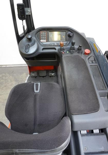 Linde R 25 1120 - Empilhador retráctil: foto 3 Linde R 25 1120 - Empilhador retráctil: foto 3