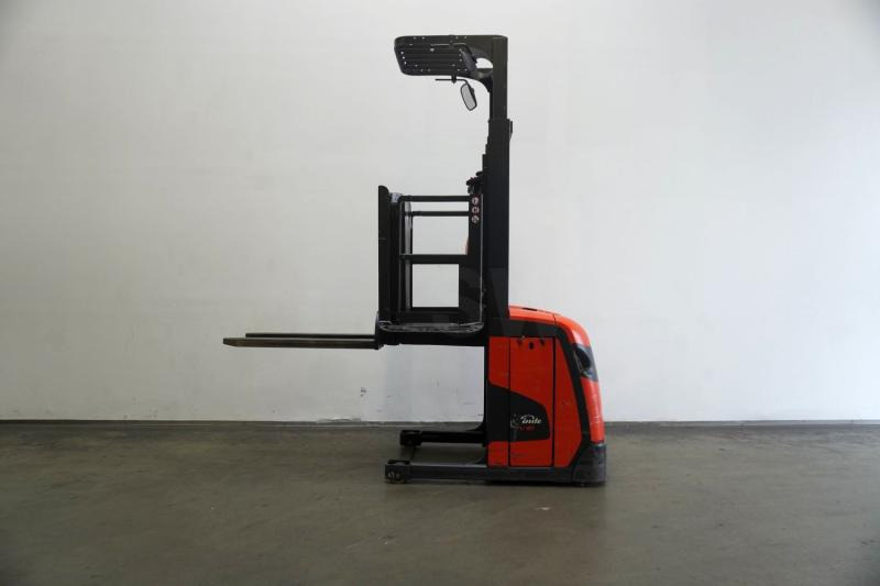 Linde V 10-02 5212-02 - Order-picker: foto 4 Linde V 10-02 5212-02 - Order-picker: foto 4