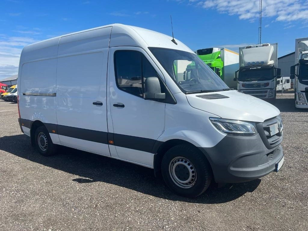 Mercedes-Benz Sprinter 316 CDI serie 1818 - Furgão: foto 2 Mercedes-Benz Sprinter 316 CDI serie 1818 - Furgão: foto 2