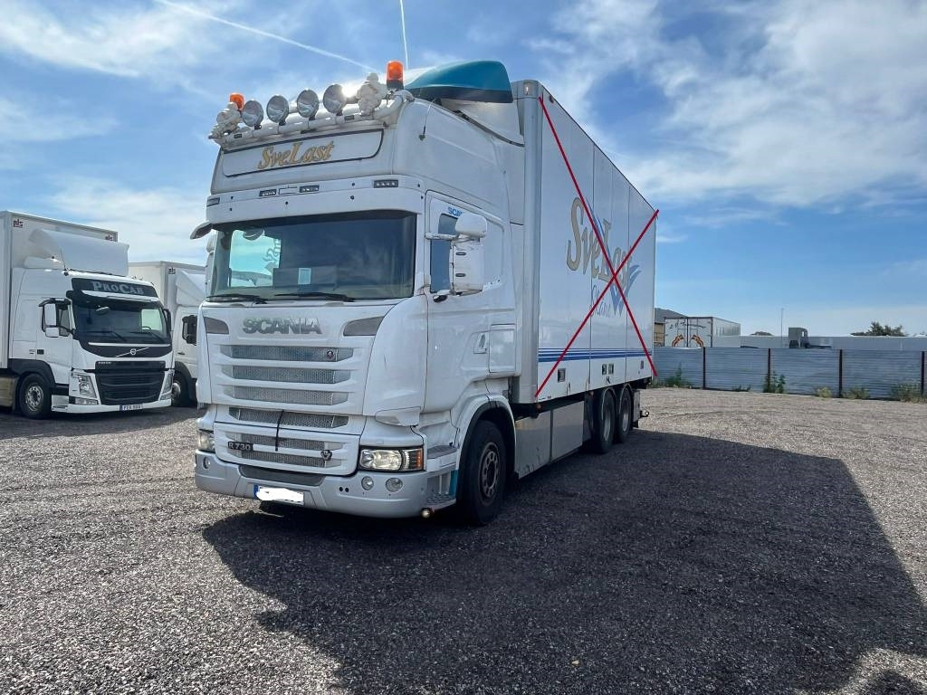 Scania Scania R730 LB 6X2 HLB serie 0867 - Camião frigorífico: foto 1 Scania Scania R730 LB 6X2 HLB serie 0867 - Camião frigorífico: foto 1