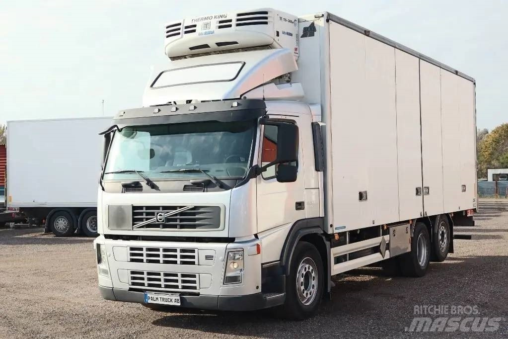 Volvo FM-440 6*2 Serie 8137 - Camião frigorífico: foto 1 Volvo FM-440 6*2 Serie 8137 - Camião frigorífico: foto 1
