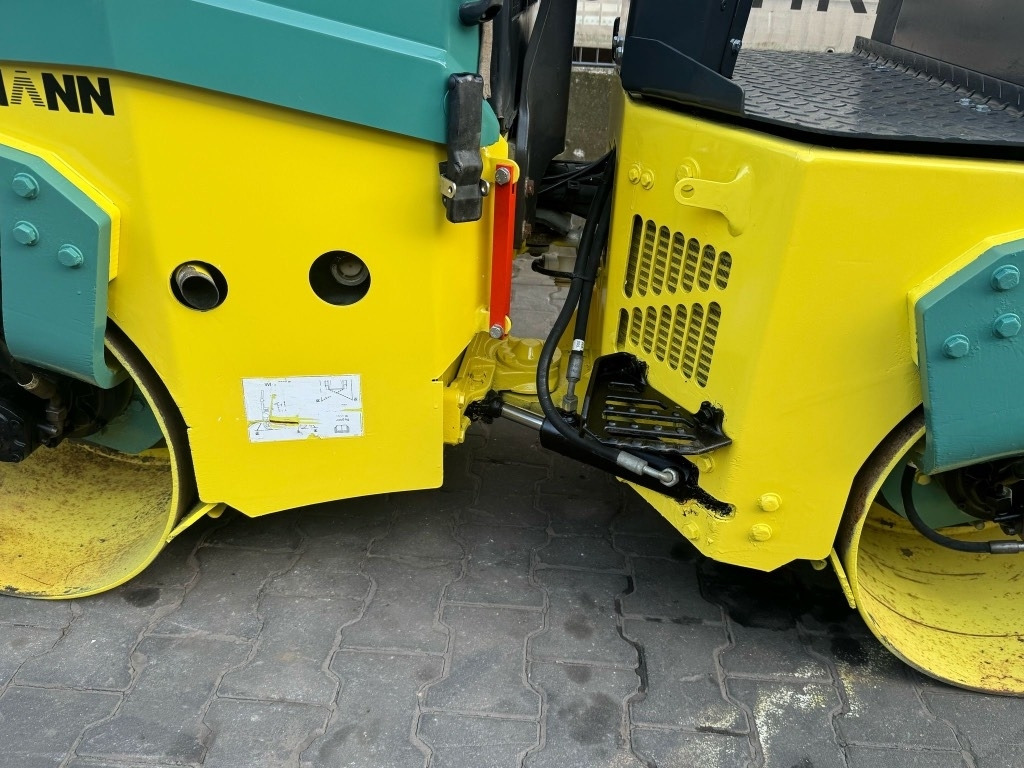 Compactador de asfalto Ammann ARX 12: foto 11