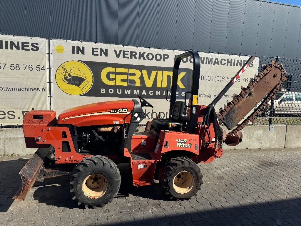 Ditch Witch RT 40 - Colocadora de tubagem: foto 2 Ditch Witch RT 40 - Colocadora de tubagem: foto 2