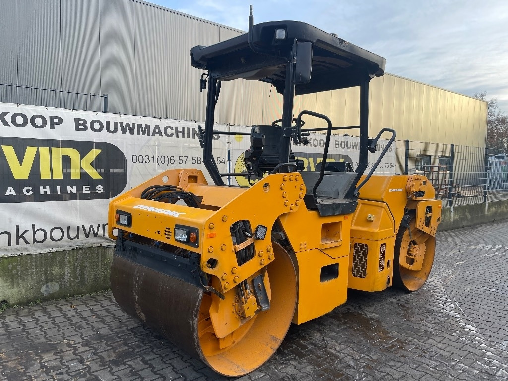 Dynapac CC 224 HF - Compactador de asfalto: foto 2 Dynapac CC 224 HF - Compactador de asfalto: foto 2