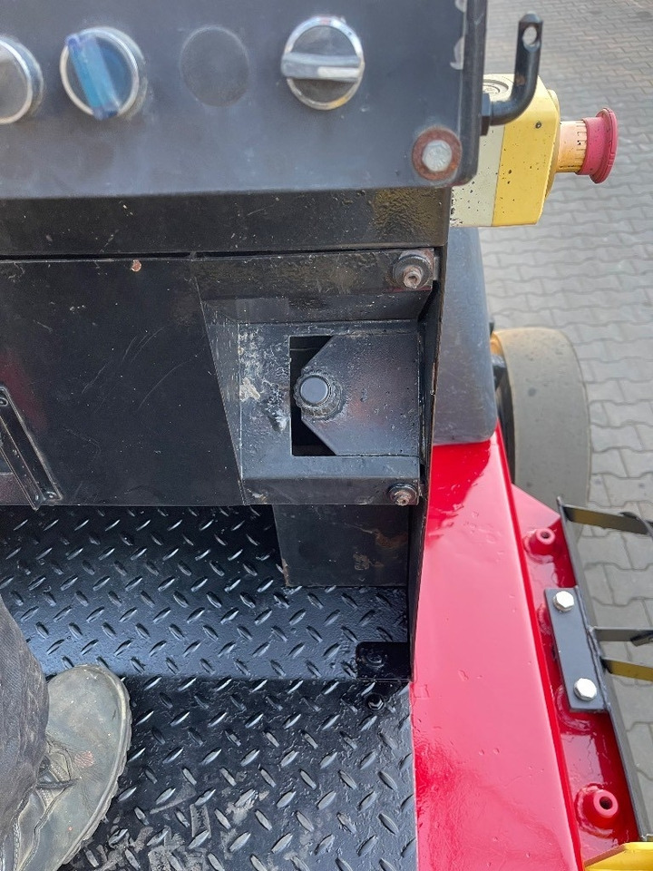 Compactador de pneus Dynapack CP 142: foto 15