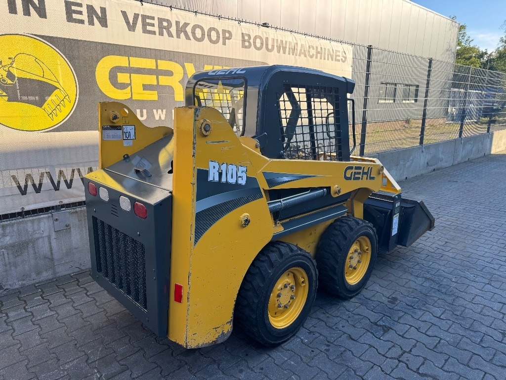 Gehl R105 - Mini pá carregadora: foto 3 Gehl R105 - Mini pá carregadora: foto 3
