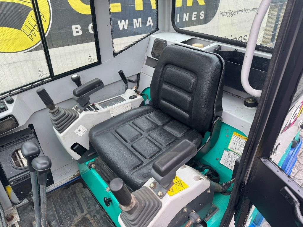 IHI 16 N - Mini escavadeira: foto 5 IHI 16 N - Mini escavadeira: foto 5