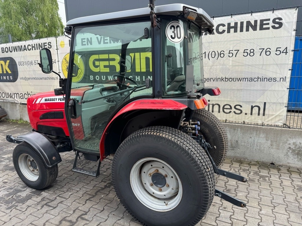 Massey Ferguson 1547 - Trator: foto 4 Massey Ferguson 1547 - Trator: foto 4