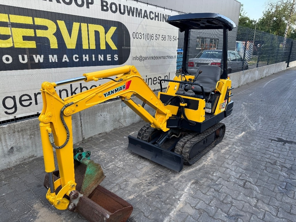 Yanmar B12 - Mini escavadeira: foto 3 Yanmar B12 - Mini escavadeira: foto 3