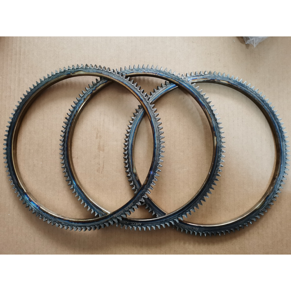 KOOP Genuine Flywheel Ring Gears for Loader Parts - Volante do motor para Pá carregadora de rodas: foto 2 KOOP Genuine Flywheel Ring Gears for Loader Parts - Volante do motor para Pá carregadora de rodas: foto 2