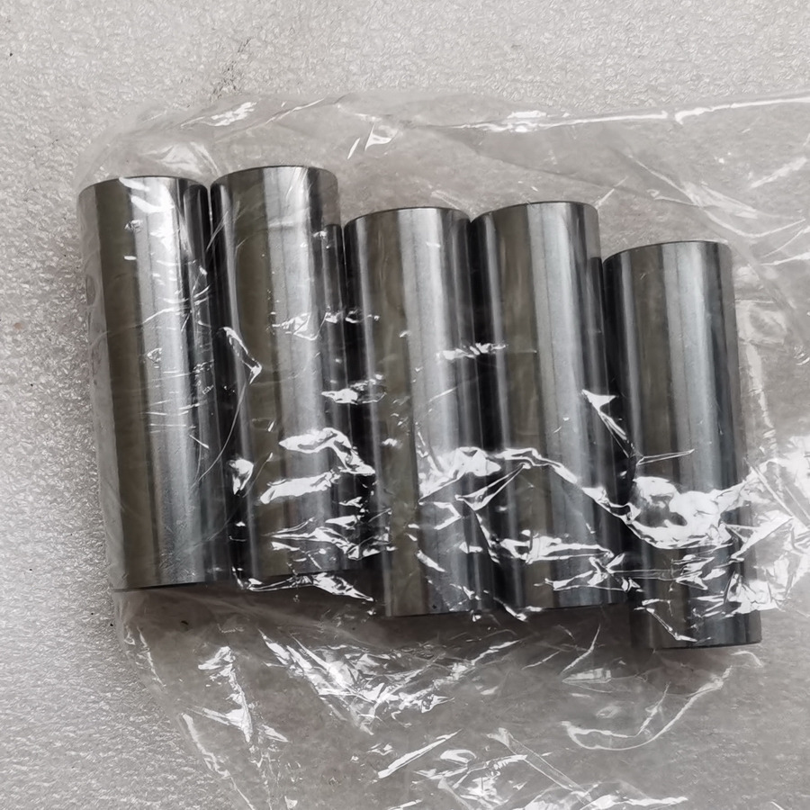 KOOP Genuine Piston Pin for KD192FC Engine - Piston/ Anel/ Buch para Pá carregadora de rodas: foto 2 KOOP Genuine Piston Pin for KD192FC Engine - Piston/ Anel/ Buch para Pá carregadora de rodas: foto 2