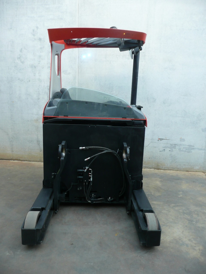 Toyota RRE 160 - Empilhador retráctil: foto 5 Toyota RRE 160 - Empilhador retráctil: foto 5