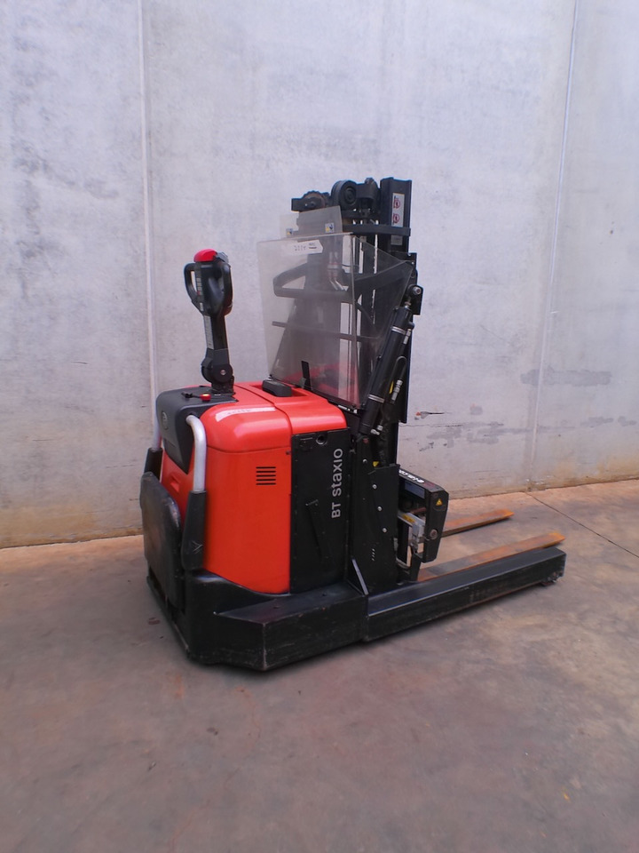 Toyota SPE 120 XR - Stacker: foto 3 Toyota SPE 120 XR - Stacker: foto 3