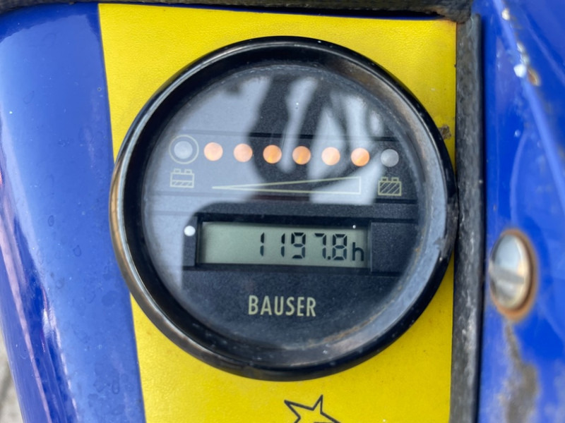 Falcon Spider FS 330 Z - Plataforma articulada, Plataforma aranha: foto 5 Falcon Spider FS 330 Z - Plataforma articulada, Plataforma aranha: foto 5