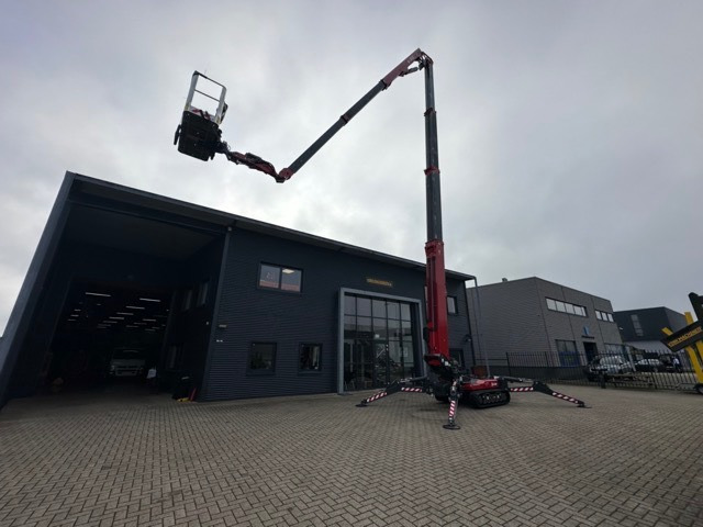Hinowa Lightlift 33.17 SOLD - Plataforma articulada: foto 4 Hinowa Lightlift 33.17 SOLD - Plataforma articulada: foto 4