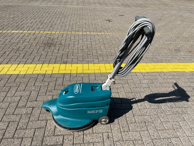 TENNANT 2370 - Varredora urbana: foto 5 TENNANT 2370 - Varredora urbana: foto 5