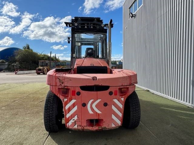 Kalmar DCE 140-6 - Empilhador a diesel: foto 4 Kalmar DCE 140-6 - Empilhador a diesel: foto 4