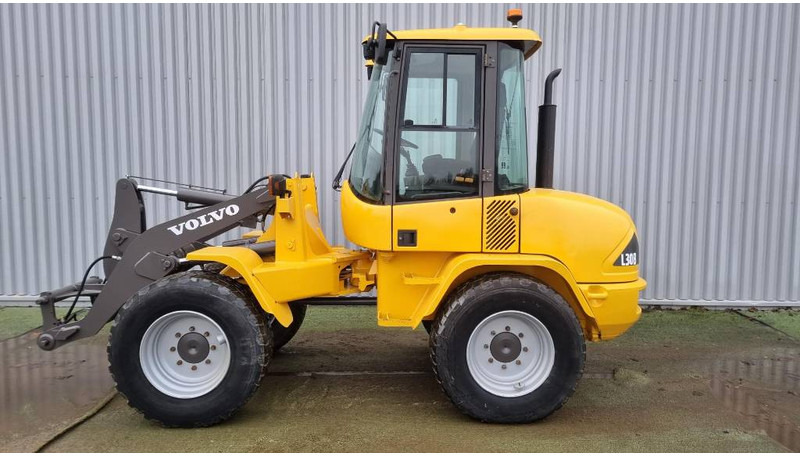 Volvo L30 B, Hjullastare - Pá carregadora de rodas: foto 2 Volvo L30 B, Hjullastare - Pá carregadora de rodas: foto 2